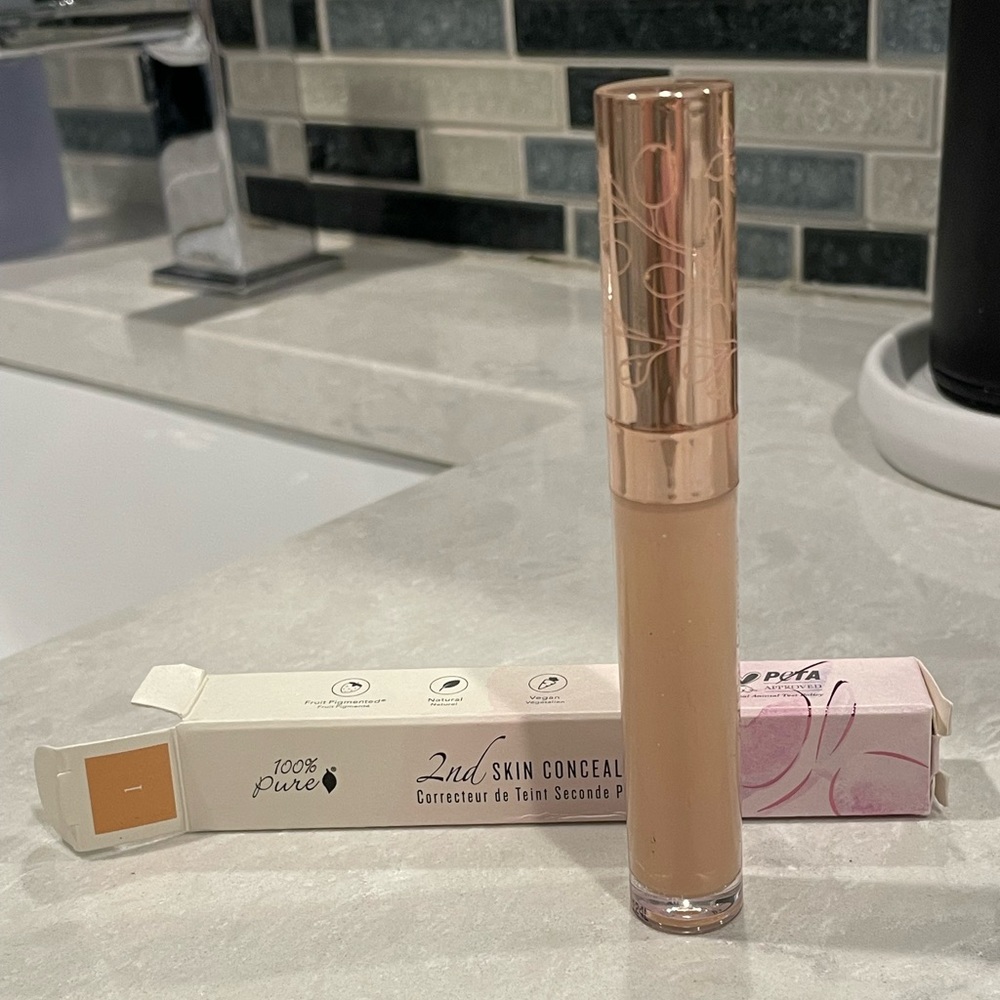 100% Pure 2nd Skin Concealer